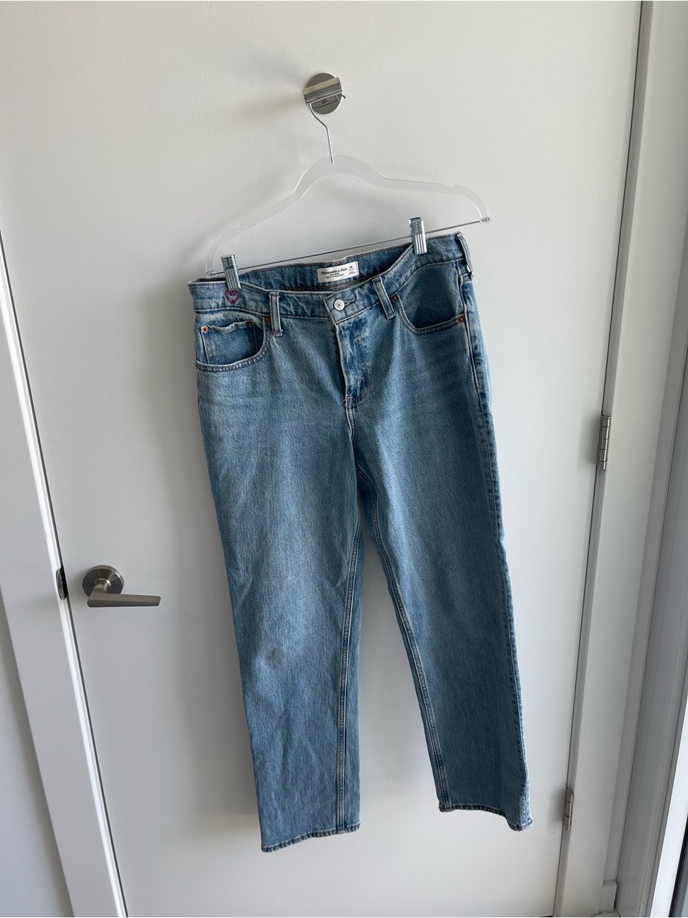 Abercombie and Fitch Mid Rise Blue 90s Straight-Leg Jeans